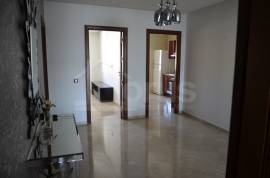 Appartement à louer meublé, Racine