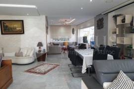 Villa avec jardin et piscine à vendre, Bouskoura