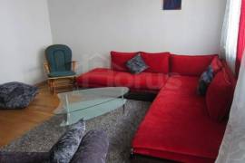 Location appartement meublé, Racine